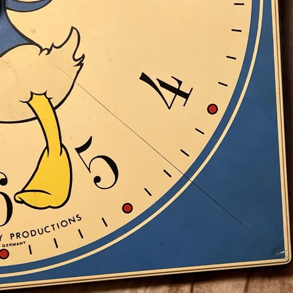 Vintage Phinney Walker WDP Donald Duck Clock Walt Disney Productions